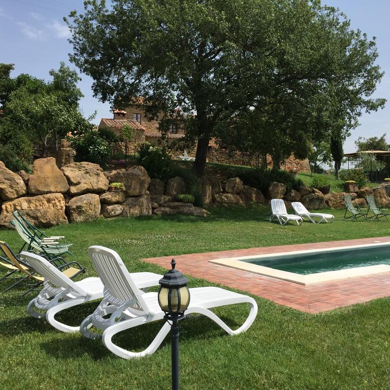 Villa Fonte all'Oppio con area piscina recintata Pienza Esterno foto