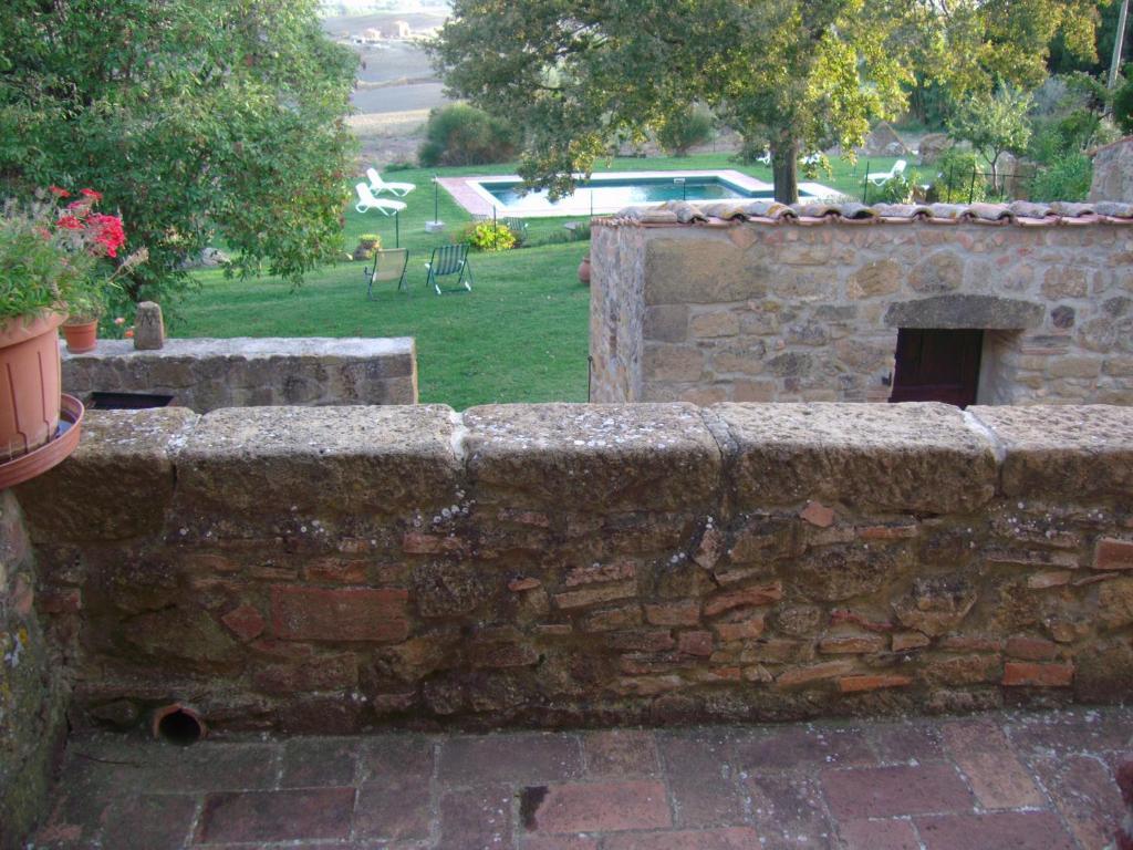 Villa Fonte all'Oppio con area piscina recintata Pienza Esterno foto