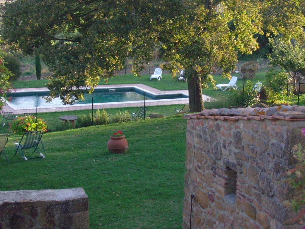 Villa Fonte all'Oppio con area piscina recintata Pienza Esterno foto